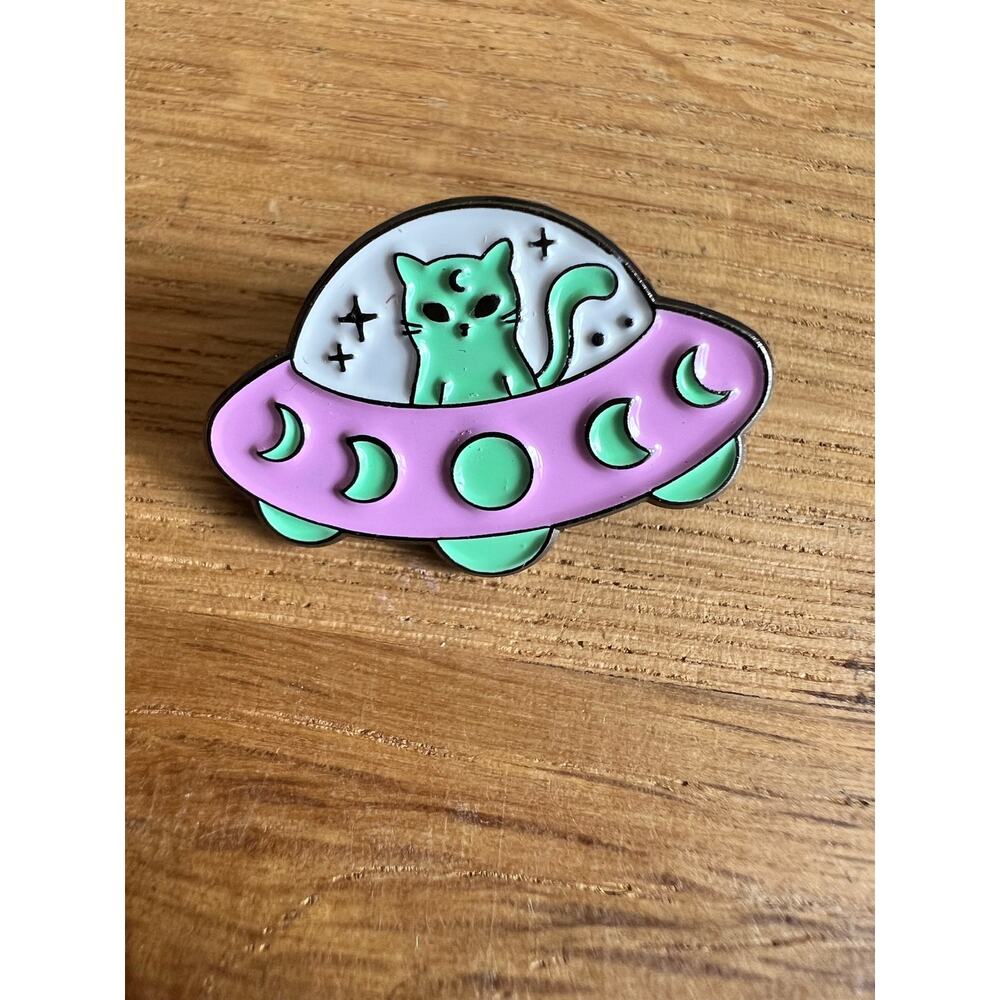 Lost in Space Kitty Pin